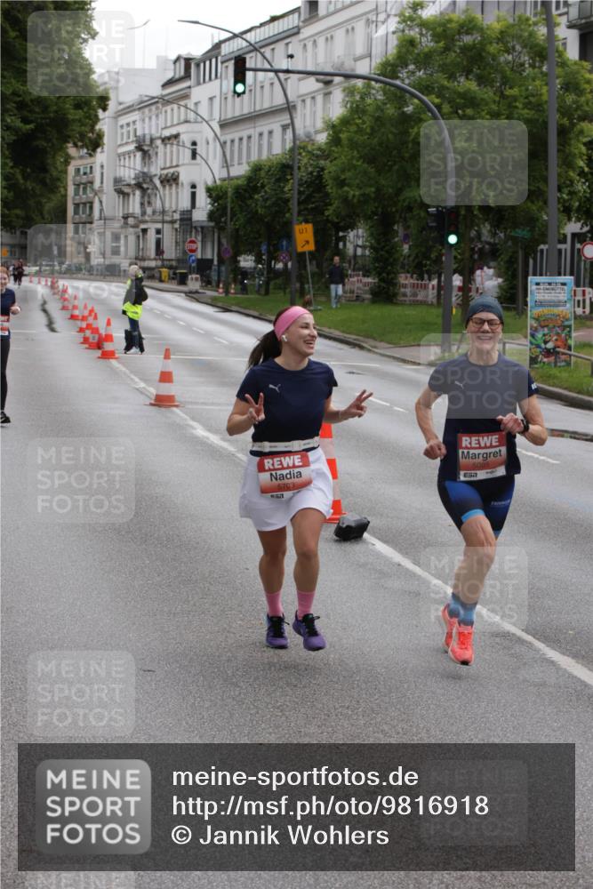 14.06.2026 - REWE Women's Run Jannik Wohlers http://msf.ph/oto/9816918 14.06.2026 10:54:21 Laufen 01, 5703, 551, 7 meine-sportfotos.de