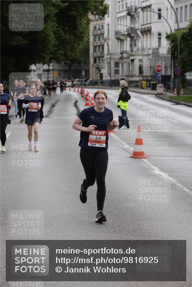 14.06.2026 - REWE Women's Run Jannik Wohlers http://msf.ph/oto/9816925 14.06.2026 10:54:23 Laufen 5980, 57 meine-sportfotos.de