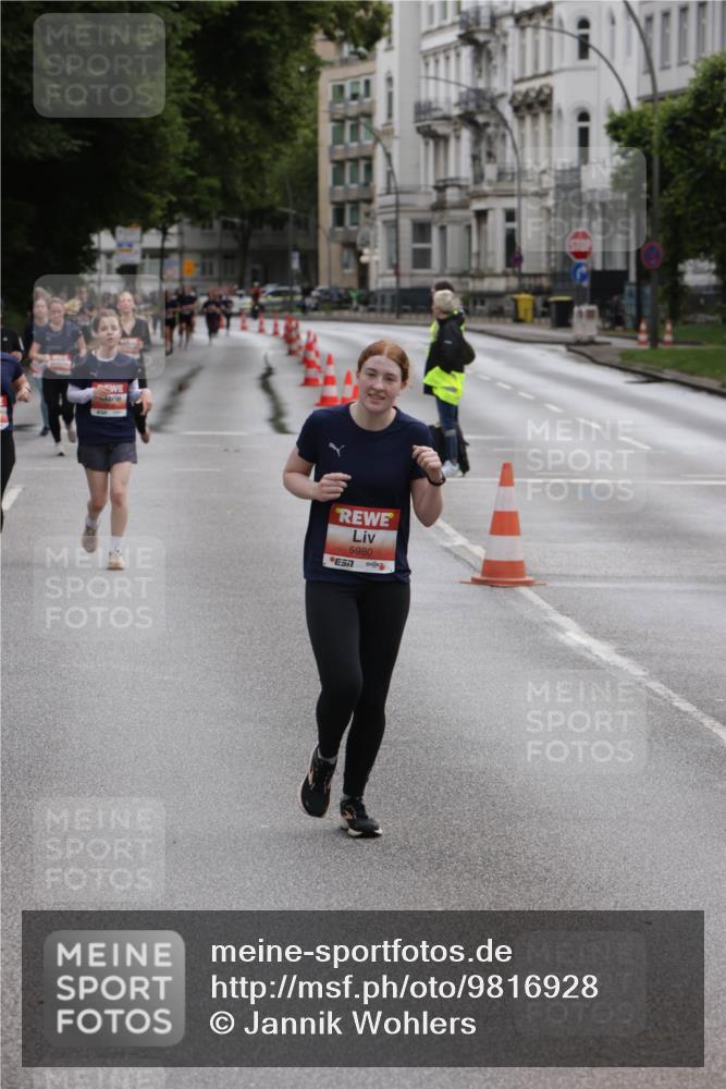 14.06.2026 - REWE Women's Run Jannik Wohlers http://msf.ph/oto/9816928 14.06.2026 10:54:23 Laufen 5980, 7 meine-sportfotos.de