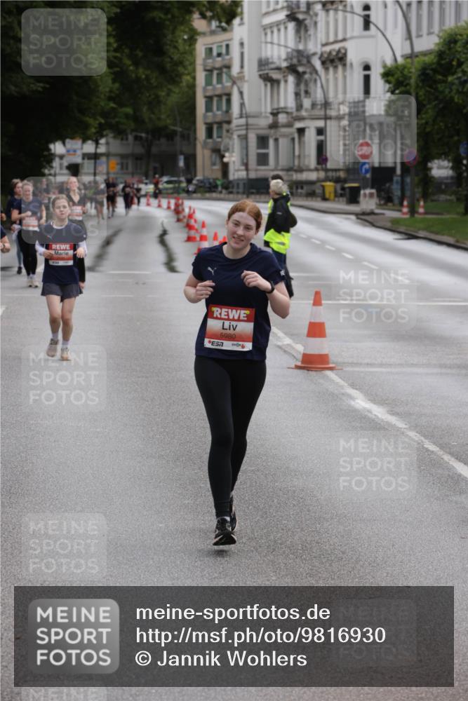 14.06.2026 - REWE Women's Run Jannik Wohlers http://msf.ph/oto/9816930 14.06.2026 10:54:23 Laufen 5980, 7 meine-sportfotos.de