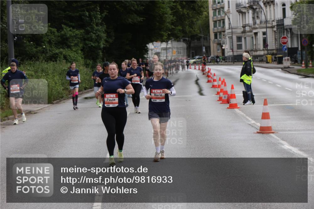 14.06.2026 - REWE Women's Run Jannik Wohlers http://msf.ph/oto/9816933 14.06.2026 10:54:25 Laufen 6701 meine-sportfotos.de