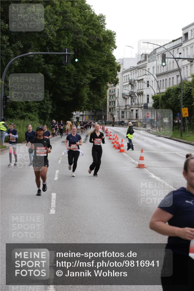 14.06.2026 - REWE Women's Run Jannik Wohlers http://msf.ph/oto/9816941 14.06.2026 10:54:30 Laufen 1 meine-sportfotos.de