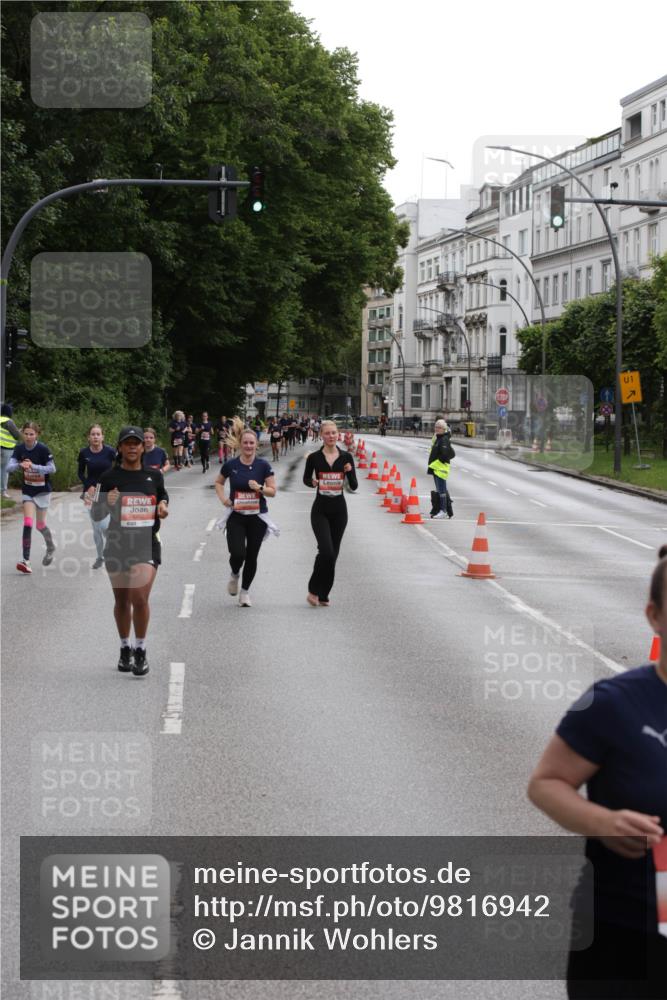 14.06.2026 - REWE Women's Run Jannik Wohlers http://msf.ph/oto/9816942 14.06.2026 10:54:30 Laufen 1 meine-sportfotos.de