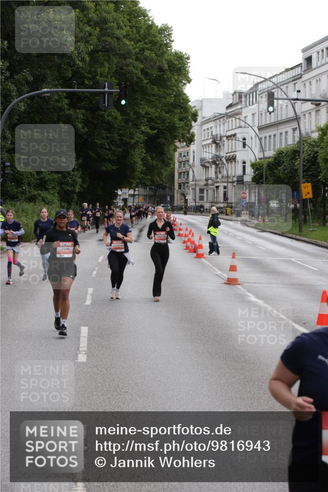 14.06.2026 - REWE Women's Run Jannik Wohlers http://msf.ph/oto/9816943 14.06.2026 10:54:30 Laufen 1 meine-sportfotos.de