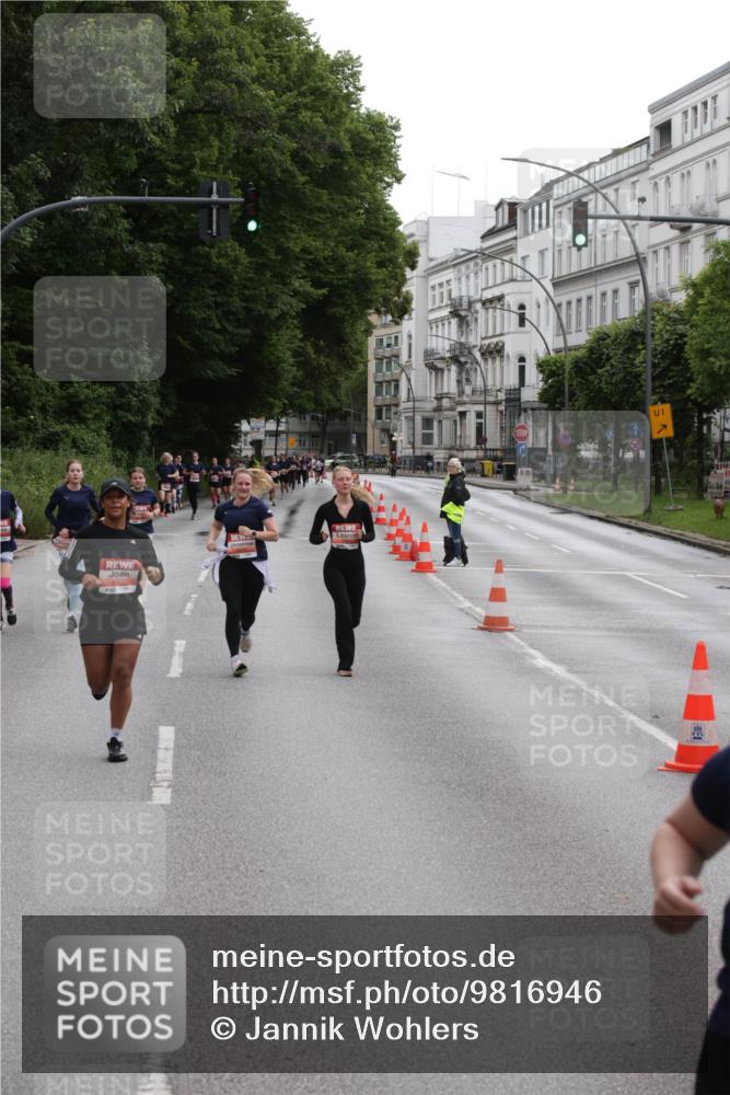 14.06.2026 - REWE Women's Run Jannik Wohlers http://msf.ph/oto/9816946 14.06.2026 10:54:30 Laufen 01 meine-sportfotos.de