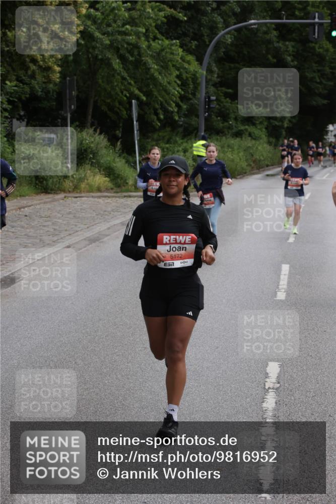14.06.2026 - REWE Women's Run Jannik Wohlers http://msf.ph/oto/9816952 14.06.2026 10:54:32 Laufen 5172, 51 meine-sportfotos.de
