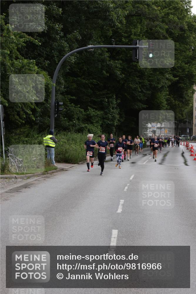 14.06.2026 - REWE Women's Run Jannik Wohlers http://msf.ph/oto/9816966 14.06.2026 10:54:37 Laufen  meine-sportfotos.de