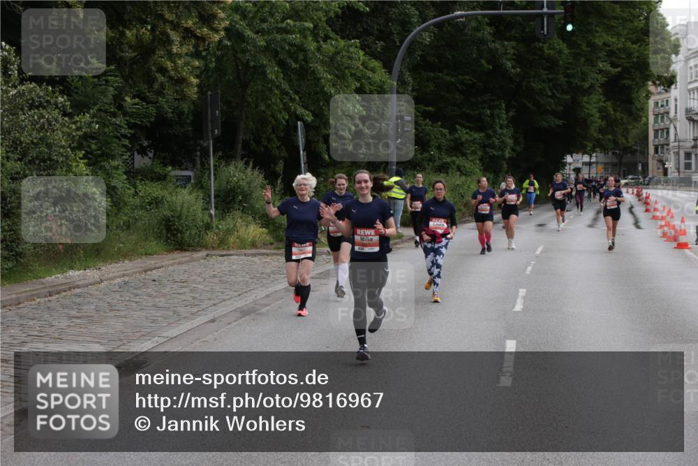 14.06.2026 - REWE Women's Run Jannik Wohlers http://msf.ph/oto/9816967 14.06.2026 10:54:43 Laufen  meine-sportfotos.de