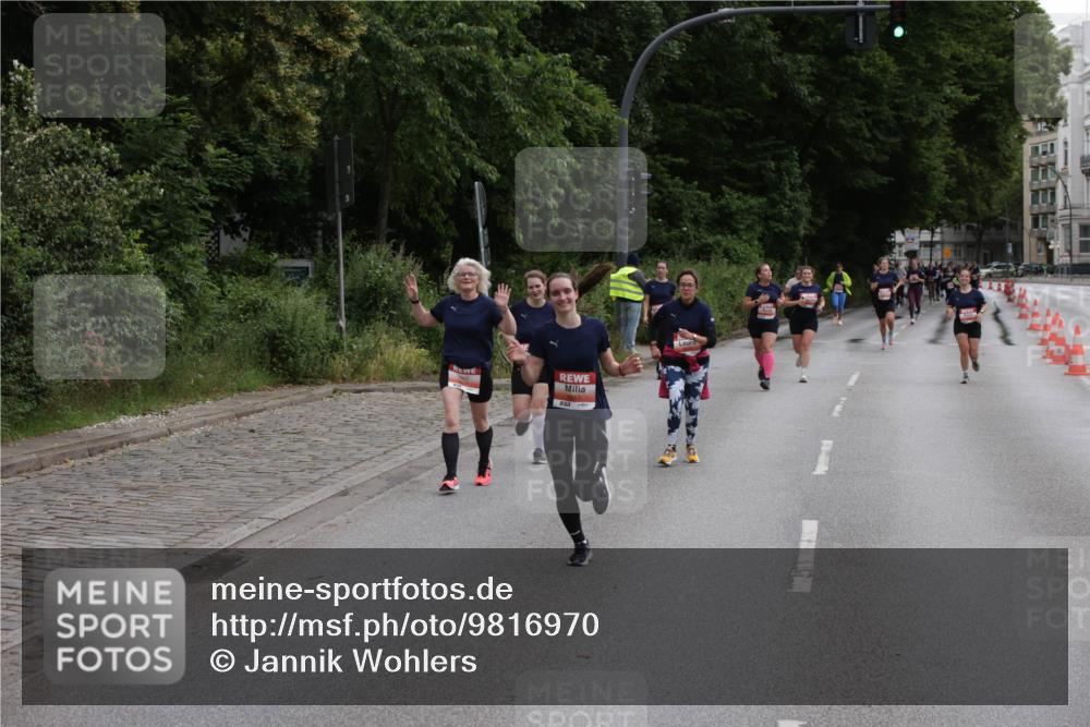 14.06.2026 - REWE Women's Run Jannik Wohlers http://msf.ph/oto/9816970 14.06.2026 10:54:43 Laufen  meine-sportfotos.de