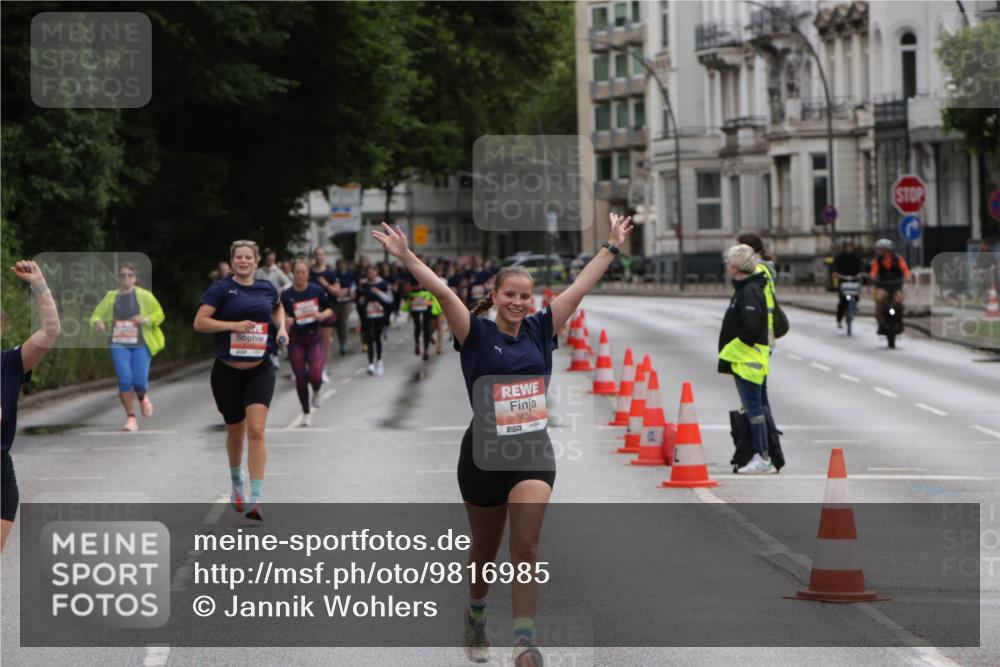 14.06.2026 - REWE Women's Run Jannik Wohlers http://msf.ph/oto/9816985 14.06.2026 10:54:47 Laufen 5635, 51 meine-sportfotos.de