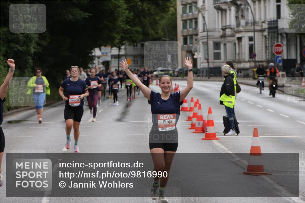 14.06.2026 - REWE Women's Run Jannik Wohlers http://msf.ph/oto/9816990 14.06.2026 10:54:47 Laufen 5635, 7 meine-sportfotos.de