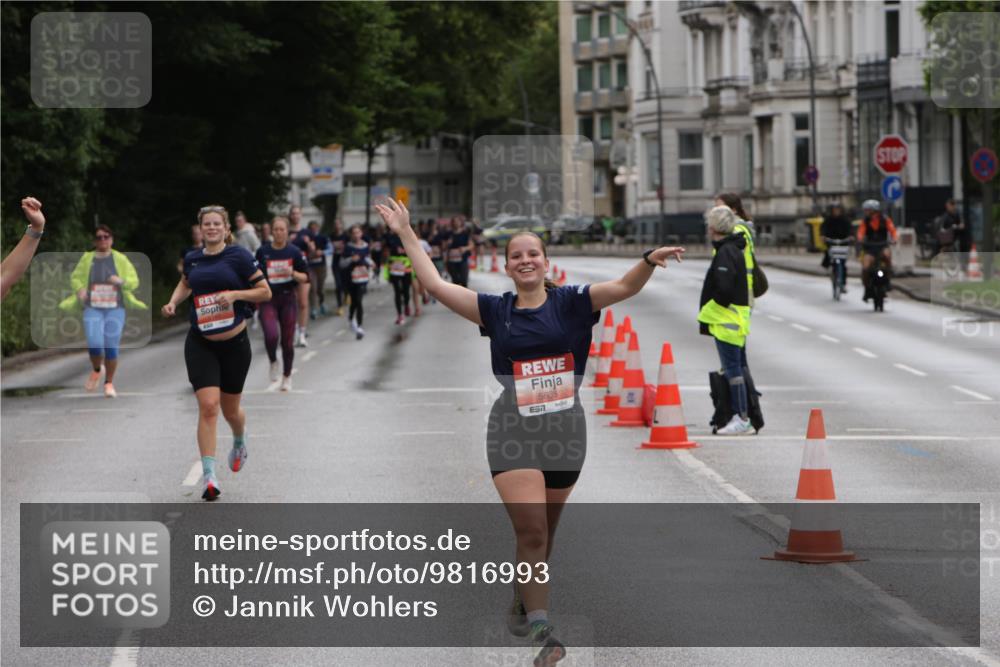 14.06.2026 - REWE Women's Run Jannik Wohlers http://msf.ph/oto/9816993 14.06.2026 10:54:47 Laufen 5635, 7 meine-sportfotos.de