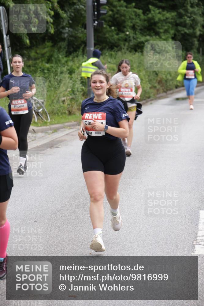 14.06.2026 - REWE Women's Run Jannik Wohlers http://msf.ph/oto/9816999 14.06.2026 10:54:49 Laufen 637, 51, 7 meine-sportfotos.de