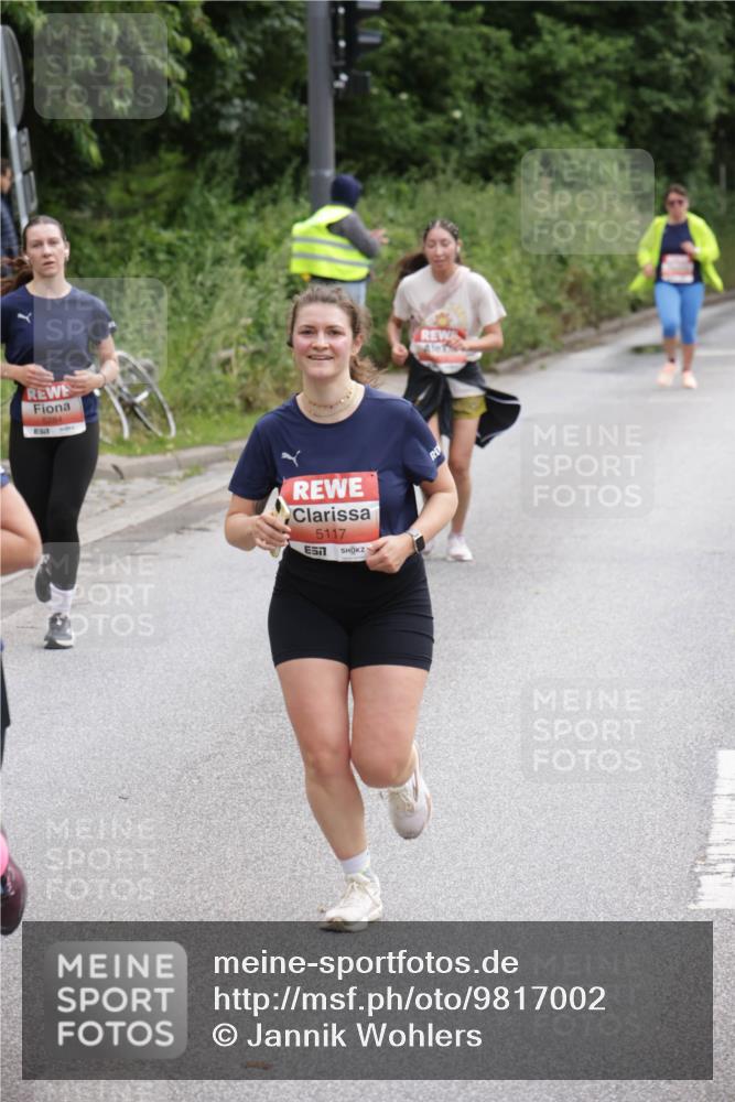 14.06.2026 - REWE Women's Run Jannik Wohlers http://msf.ph/oto/9817002 14.06.2026 10:54:50 Laufen 5117 meine-sportfotos.de
