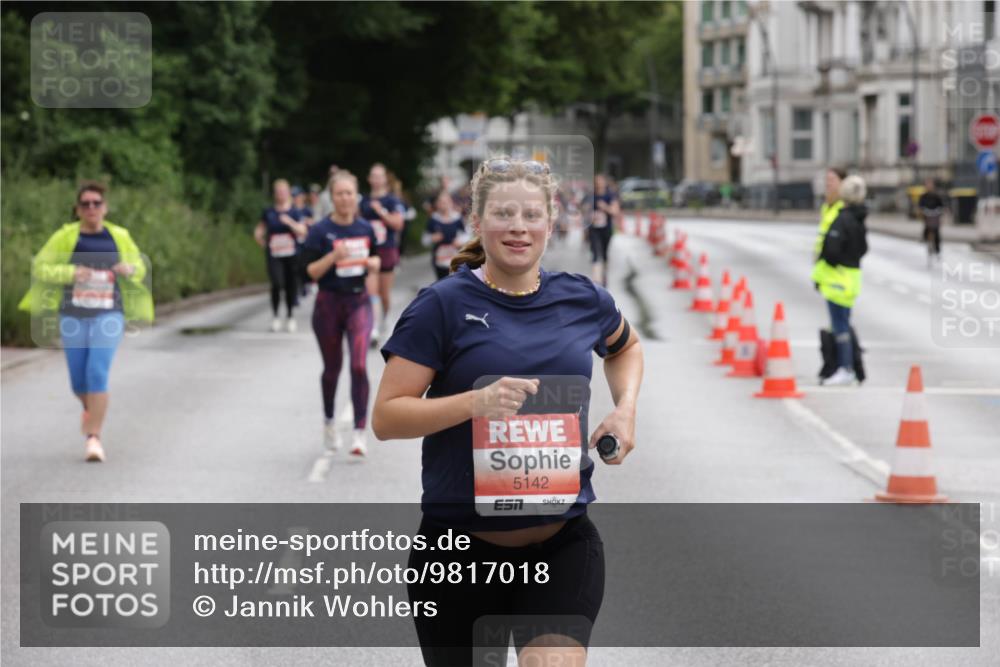 14.06.2026 - REWE Women's Run Jannik Wohlers http://msf.ph/oto/9817018 14.06.2026 10:54:54 Laufen 5142 meine-sportfotos.de
