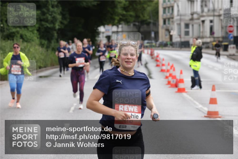 14.06.2026 - REWE Women's Run Jannik Wohlers http://msf.ph/oto/9817019 14.06.2026 10:54:54 Laufen 5142, 7 meine-sportfotos.de