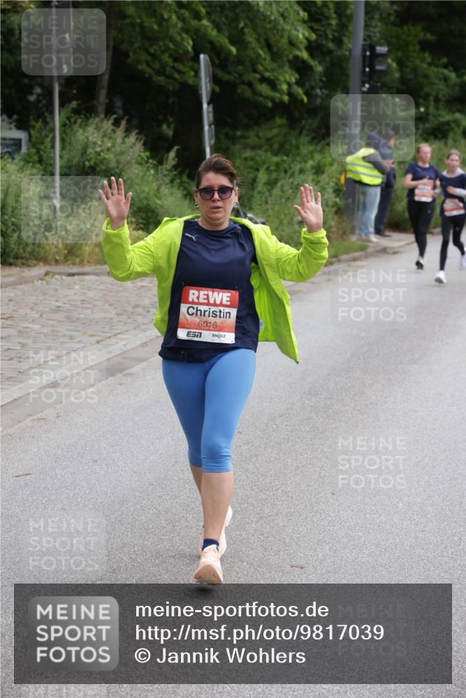 14.06.2026 - REWE Women's Run Jannik Wohlers http://msf.ph/oto/9817039 14.06.2026 10:54:59 Laufen 6016, 7 meine-sportfotos.de