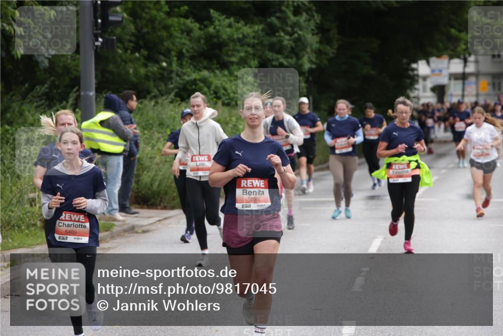 14.06.2026 - REWE Women's Run Jannik Wohlers http://msf.ph/oto/9817045 14.06.2026 10:55:02 Laufen 5409, 5233, 57 meine-sportfotos.de