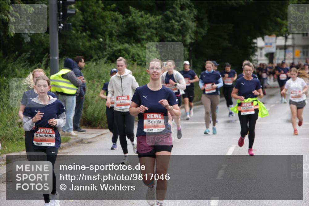 14.06.2026 - REWE Women's Run Jannik Wohlers http://msf.ph/oto/9817046 14.06.2026 10:55:02 Laufen 5409, 5233, 7 meine-sportfotos.de