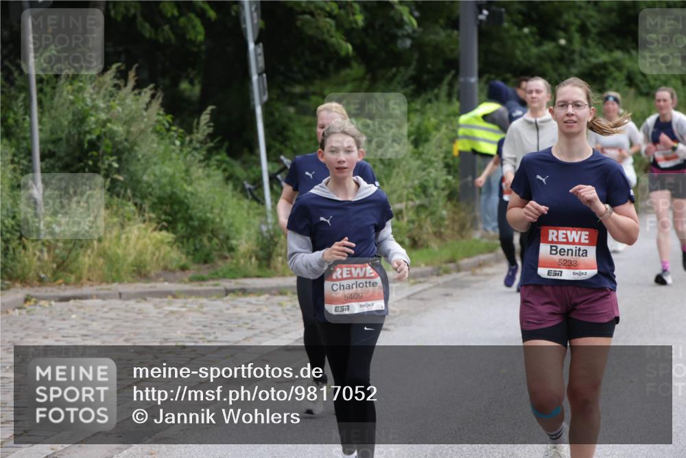 14.06.2026 - REWE Women's Run Jannik Wohlers http://msf.ph/oto/9817052 14.06.2026 10:55:03 Laufen 5409, 57, 5233 meine-sportfotos.de