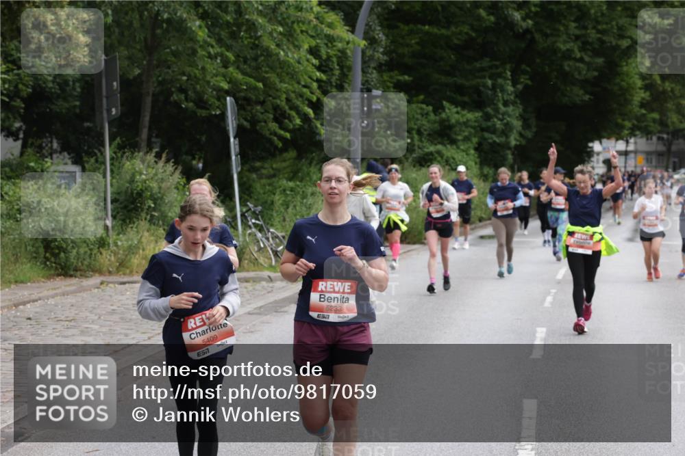 14.06.2026 - REWE Women's Run Jannik Wohlers http://msf.ph/oto/9817059 14.06.2026 10:55:05 Laufen 5409, 7, 5233 meine-sportfotos.de