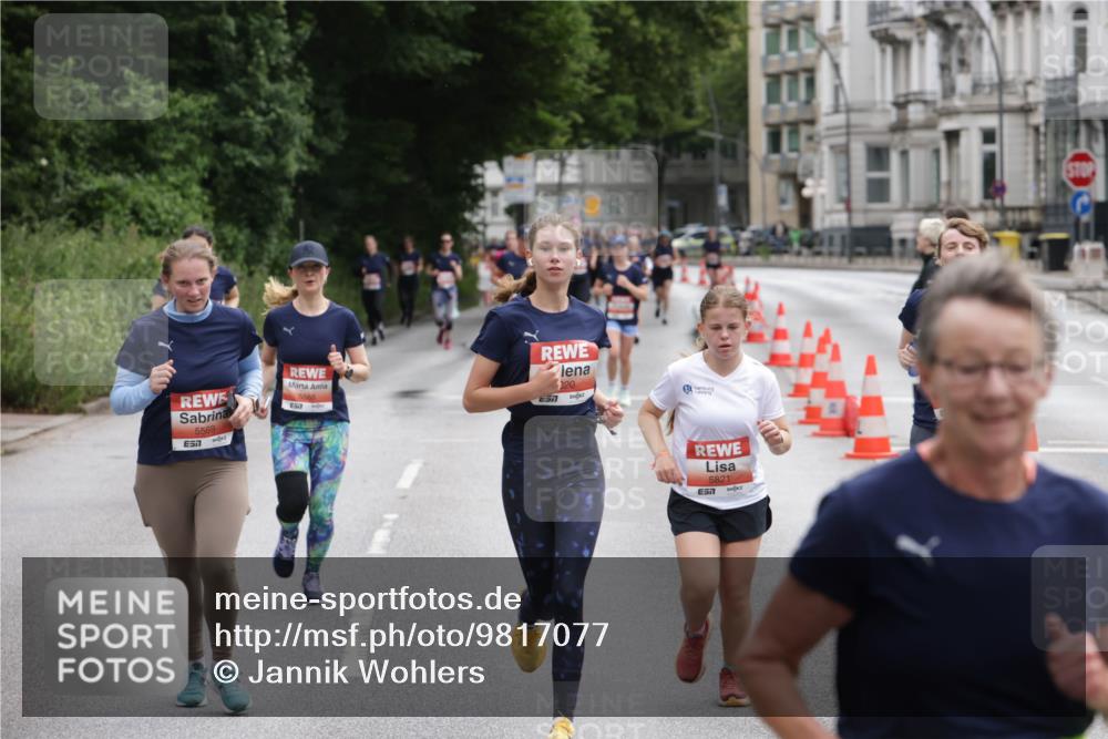 14.06.2026 - REWE Women's Run Jannik Wohlers http://msf.ph/oto/9817077 14.06.2026 10:55:09 Laufen 5569, 5560, 20, 5821, 57 meine-sportfotos.de
