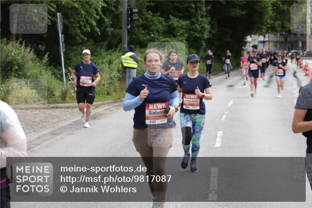 14.06.2026 - REWE Women's Run Jannik Wohlers http://msf.ph/oto/9817087 14.06.2026 10:55:11 Laufen 5569, 7, 5560 meine-sportfotos.de
