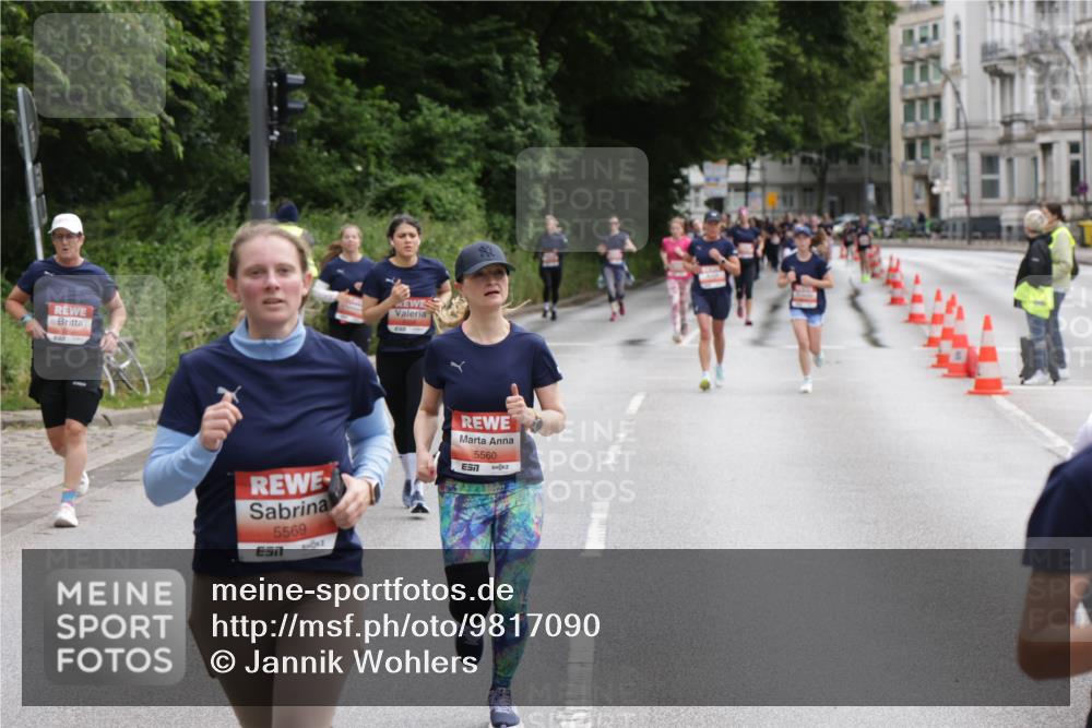 14.06.2026 - REWE Women's Run Jannik Wohlers http://msf.ph/oto/9817090 14.06.2026 10:55:12 Laufen 5569, 5560, 7 meine-sportfotos.de
