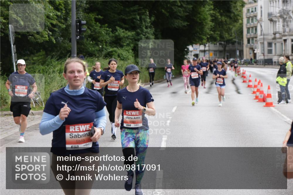 14.06.2026 - REWE Women's Run Jannik Wohlers http://msf.ph/oto/9817091 14.06.2026 10:55:12 Laufen 5569, 7, 5560, 7 meine-sportfotos.de