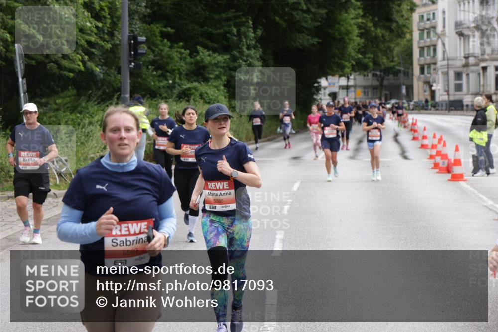 14.06.2026 - REWE Women's Run Jannik Wohlers http://msf.ph/oto/9817093 14.06.2026 10:55:12 Laufen 7, 5569, 5560, 57 meine-sportfotos.de
