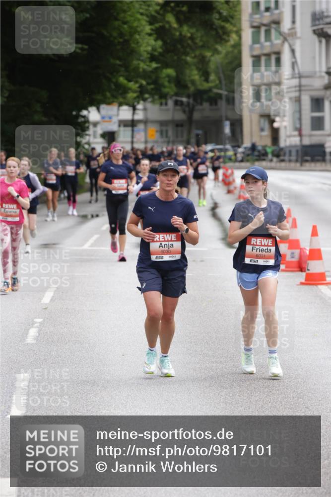 14.06.2026 - REWE Women's Run Jannik Wohlers http://msf.ph/oto/9817101 14.06.2026 10:55:16 Laufen 6030, 57, 6031, 7 meine-sportfotos.de