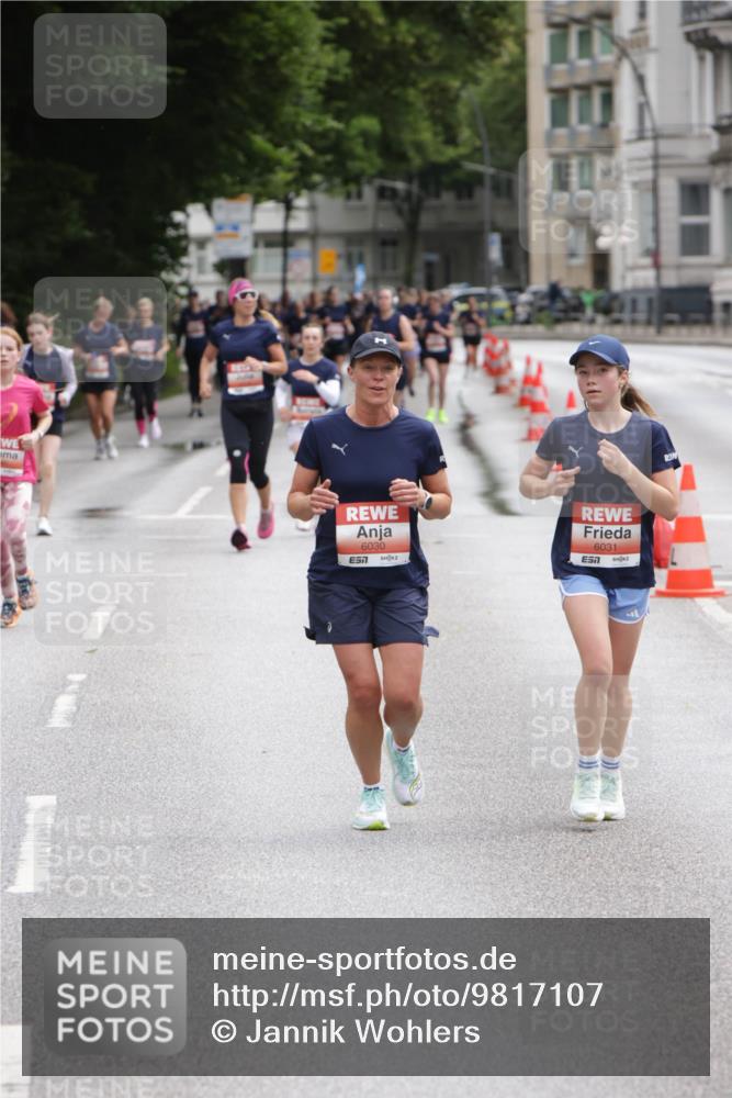 14.06.2026 - REWE Women's Run Jannik Wohlers http://msf.ph/oto/9817107 14.06.2026 10:55:16 Laufen 6030, 7, 6031 meine-sportfotos.de