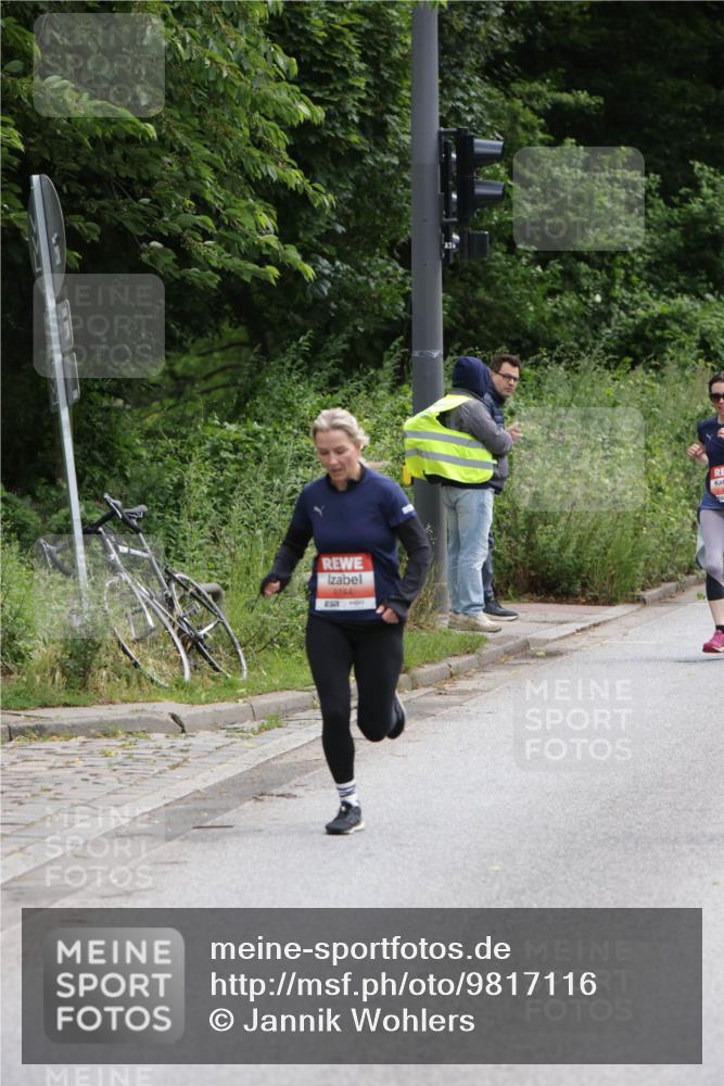 14.06.2026 - REWE Women's Run Jannik Wohlers http://msf.ph/oto/9817116 14.06.2026 10:55:19 Laufen 5144 meine-sportfotos.de