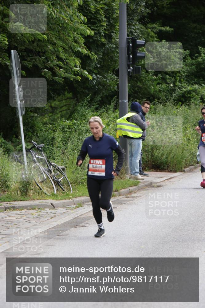 14.06.2026 - REWE Women's Run Jannik Wohlers http://msf.ph/oto/9817117 14.06.2026 10:55:19 Laufen 5144 meine-sportfotos.de