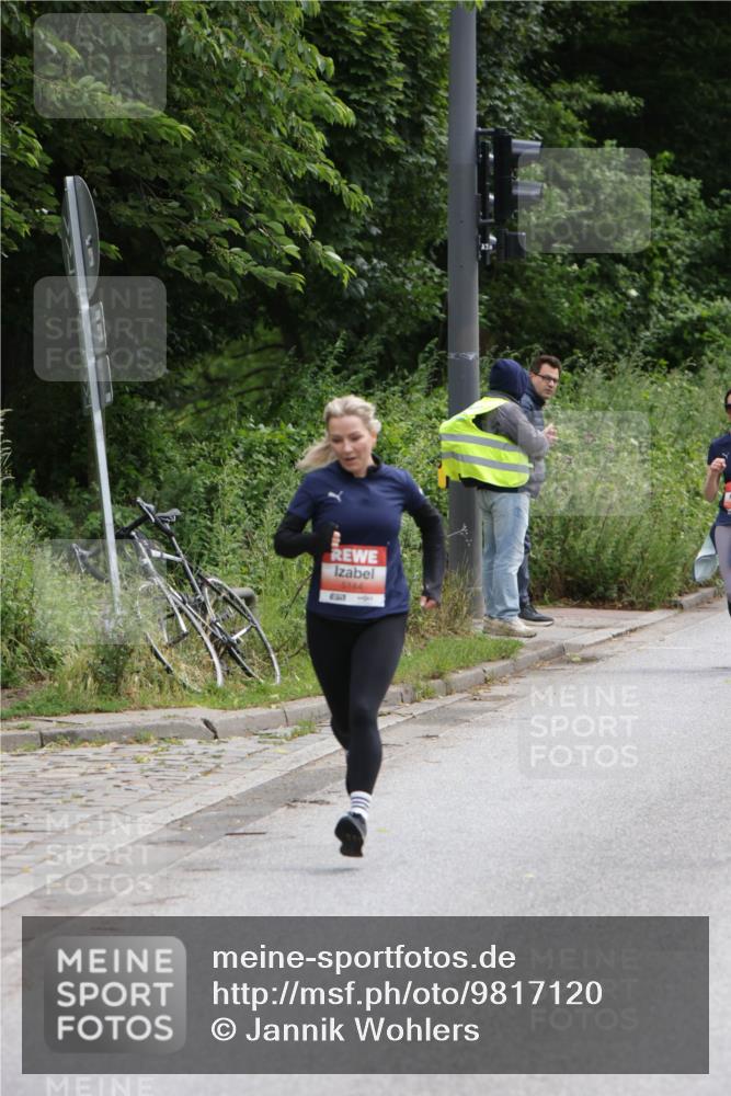 14.06.2026 - REWE Women's Run Jannik Wohlers http://msf.ph/oto/9817120 14.06.2026 10:55:19 Laufen 5144 meine-sportfotos.de