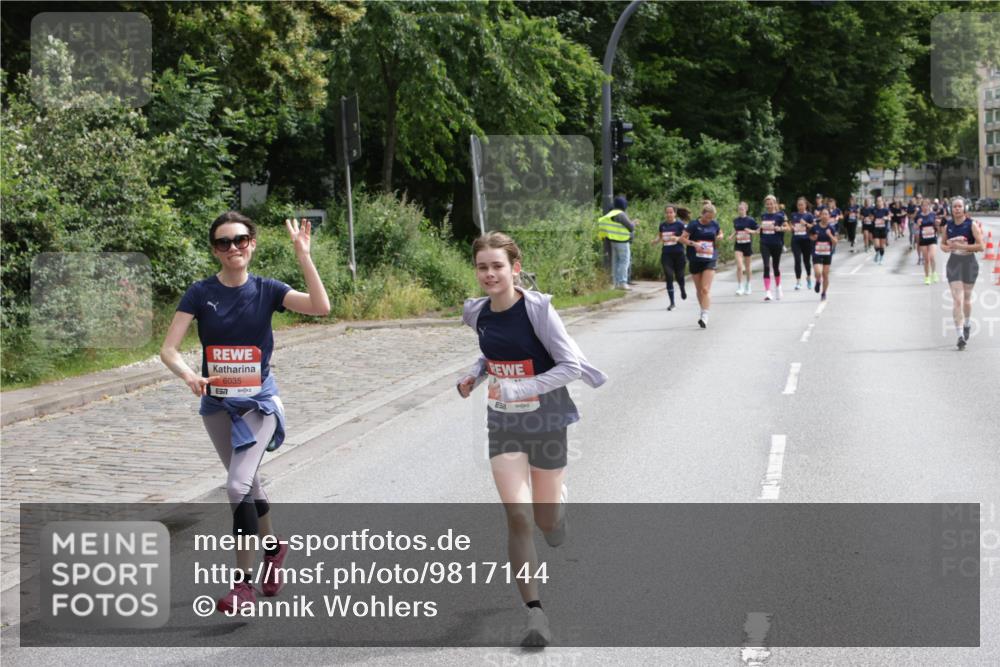 14.06.2026 - REWE Women's Run Jannik Wohlers http://msf.ph/oto/9817144 14.06.2026 10:55:28 Laufen 6035 meine-sportfotos.de