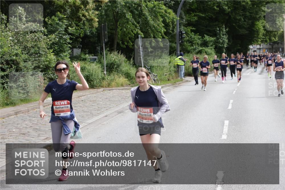 14.06.2026 - REWE Women's Run Jannik Wohlers http://msf.ph/oto/9817147 14.06.2026 10:55:28 Laufen 6035, 7, 6034 meine-sportfotos.de