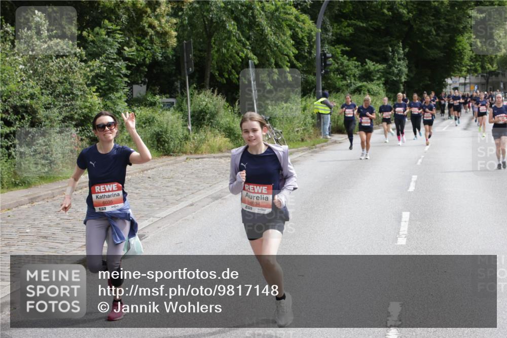 14.06.2026 - REWE Women's Run Jannik Wohlers http://msf.ph/oto/9817148 14.06.2026 10:55:28 Laufen 6035, 7, 6034 meine-sportfotos.de