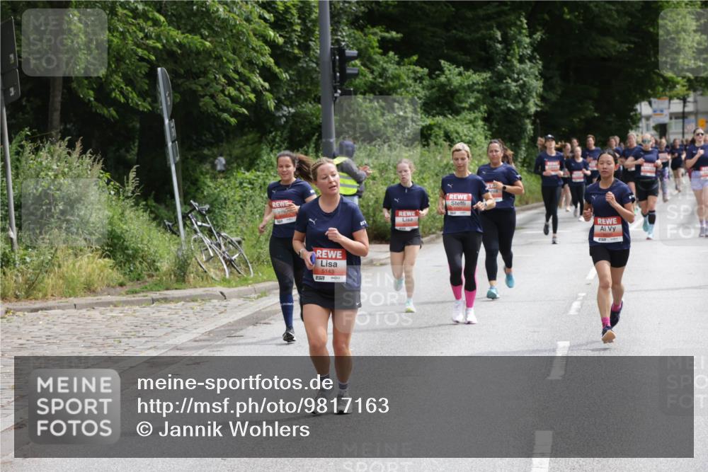14.06.2026 - REWE Women's Run Jannik Wohlers http://msf.ph/oto/9817163 14.06.2026 10:55:31 Laufen 5143 meine-sportfotos.de