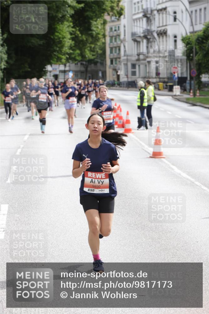 14.06.2026 - REWE Women's Run Jannik Wohlers http://msf.ph/oto/9817173 14.06.2026 10:55:34 Laufen 5930 meine-sportfotos.de