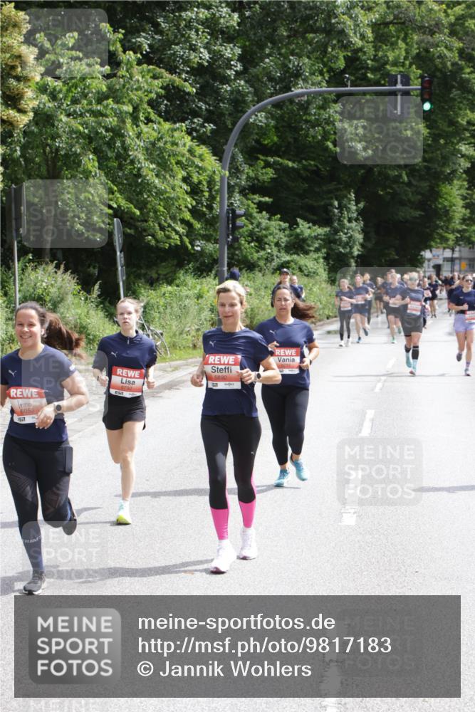 14.06.2026 - REWE Women's Run Jannik Wohlers http://msf.ph/oto/9817183 14.06.2026 10:55:35 Laufen 6055, 67, 5792, 5892 meine-sportfotos.de