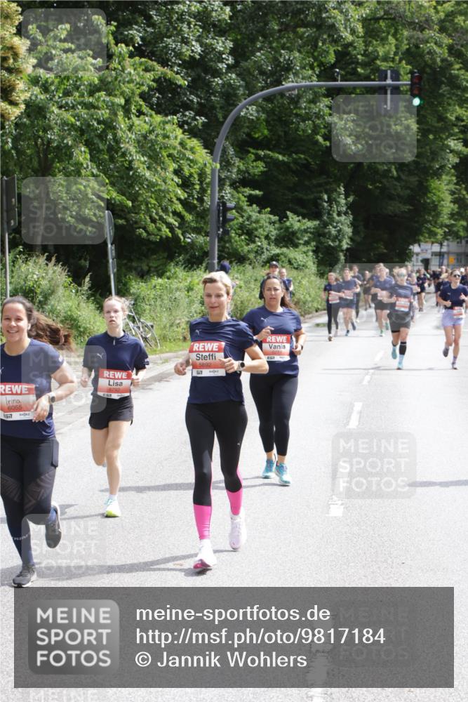 14.06.2026 - REWE Women's Run Jannik Wohlers http://msf.ph/oto/9817184 14.06.2026 10:55:35 Laufen 6055, 5792, 5892, 577 meine-sportfotos.de