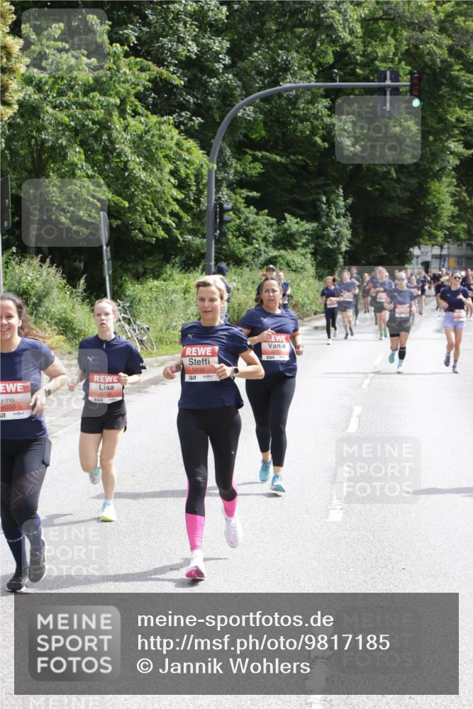 14.06.2026 - REWE Women's Run Jannik Wohlers http://msf.ph/oto/9817185 14.06.2026 10:55:35 Laufen 6055, 5792, 7, 5892, 57 meine-sportfotos.de
