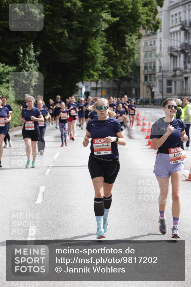 14.06.2026 - REWE Women's Run Jannik Wohlers http://msf.ph/oto/9817202 14.06.2026 10:55:40 Laufen 5322, 657, 5403, 7 meine-sportfotos.de