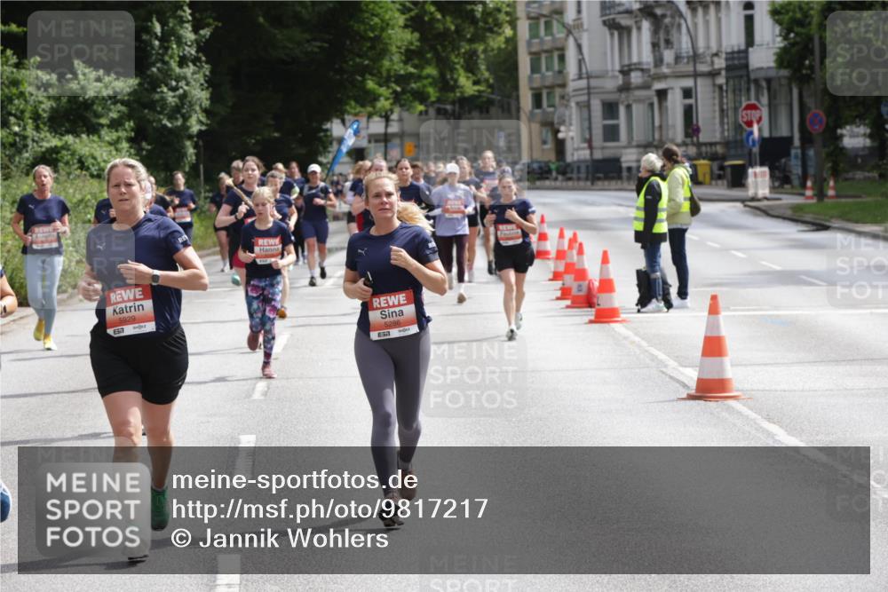 14.06.2026 - REWE Women's Run Jannik Wohlers http://msf.ph/oto/9817217 14.06.2026 10:55:44 Laufen 5929, 57, 5286, 7 meine-sportfotos.de