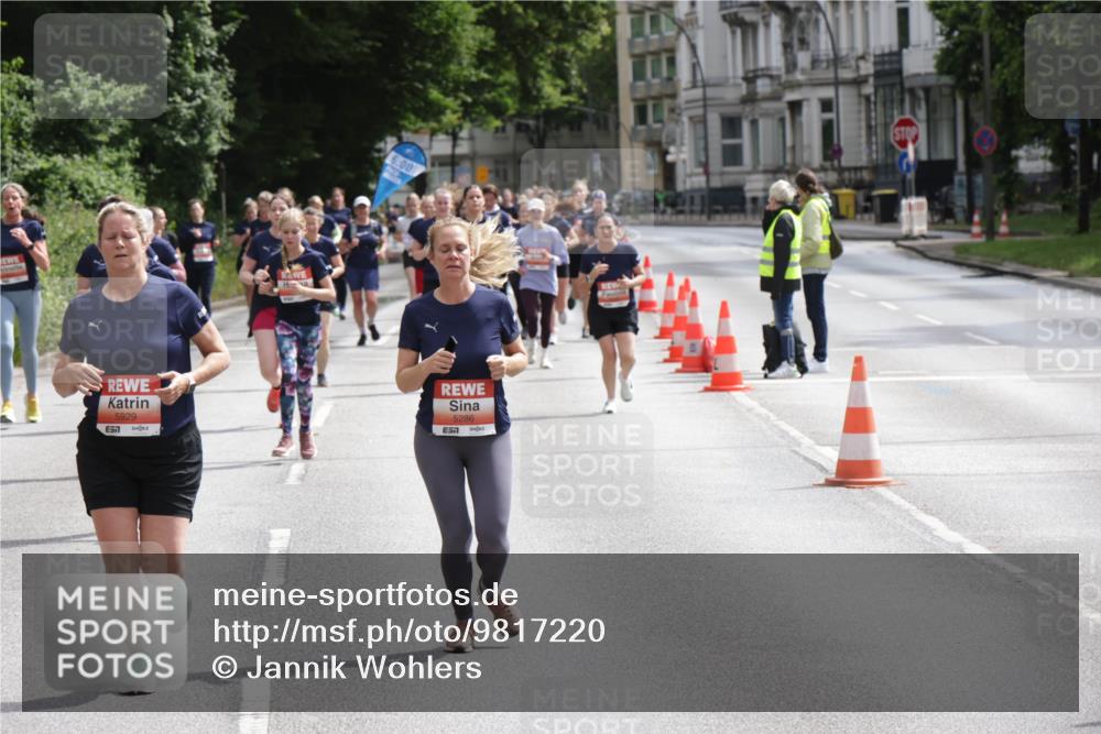 14.06.2026 - REWE Women's Run Jannik Wohlers http://msf.ph/oto/9817220 14.06.2026 10:55:44 Laufen 5929, 657, 6, 00, 5286, 57 meine-sportfotos.de