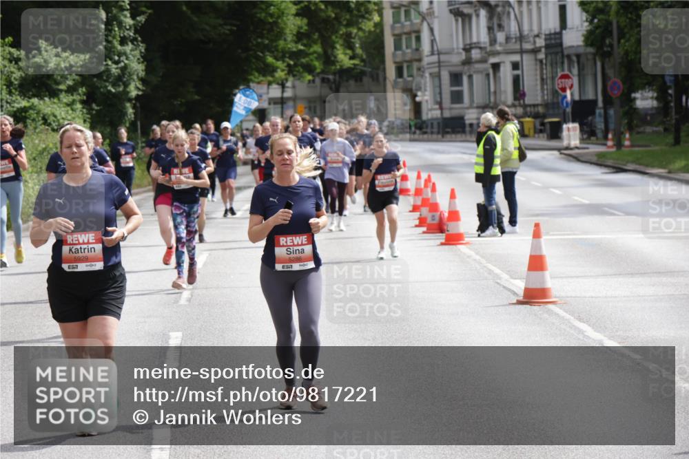 14.06.2026 - REWE Women's Run Jannik Wohlers http://msf.ph/oto/9817221 14.06.2026 10:55:44 Laufen 5929, 657, 5, 00, 5286 meine-sportfotos.de
