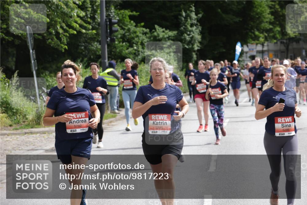 14.06.2026 - REWE Women's Run Jannik Wohlers http://msf.ph/oto/9817223 14.06.2026 10:55:45 Laufen 5782, 7, 5929, 57, 5286 meine-sportfotos.de