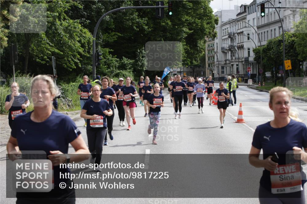 14.06.2026 - REWE Women's Run Jannik Wohlers http://msf.ph/oto/9817225 14.06.2026 10:55:47 Laufen 5929, 6511, 1, 5286, 7 meine-sportfotos.de