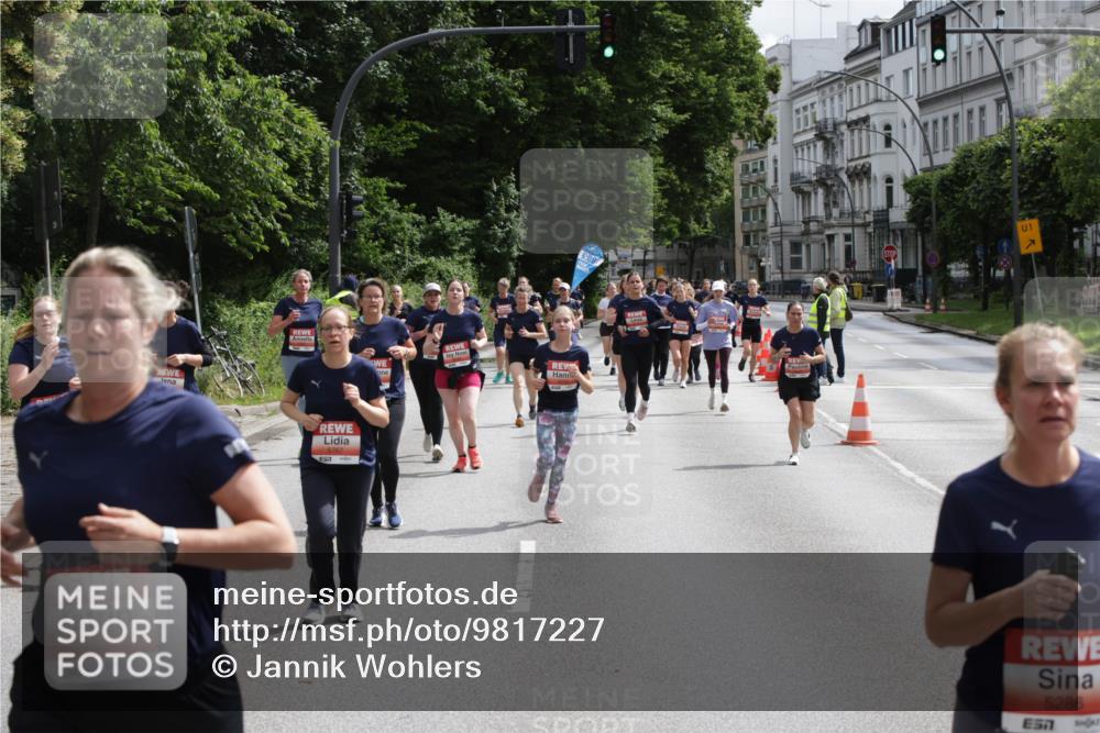 14.06.2026 - REWE Women's Run Jannik Wohlers http://msf.ph/oto/9817227 14.06.2026 10:55:47 Laufen 5929, 517, 6, 00, 1, 5286, 57 meine-sportfotos.de
